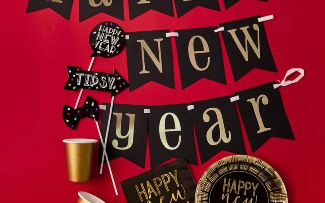 MAKE NEW YEARS A CELEBRATION TO REMENBER WITH CARD FACTORY